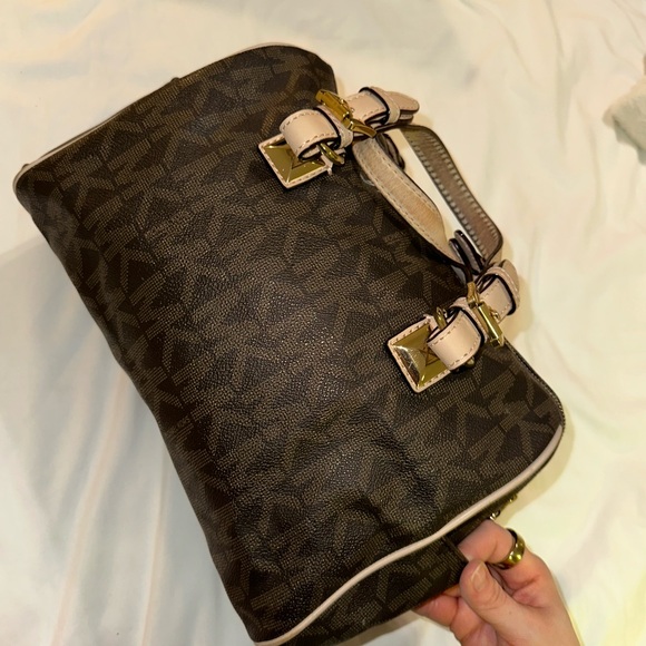 Michael Kors Grayson Monogram Satchel Brown Leather - Picture 3 of 13